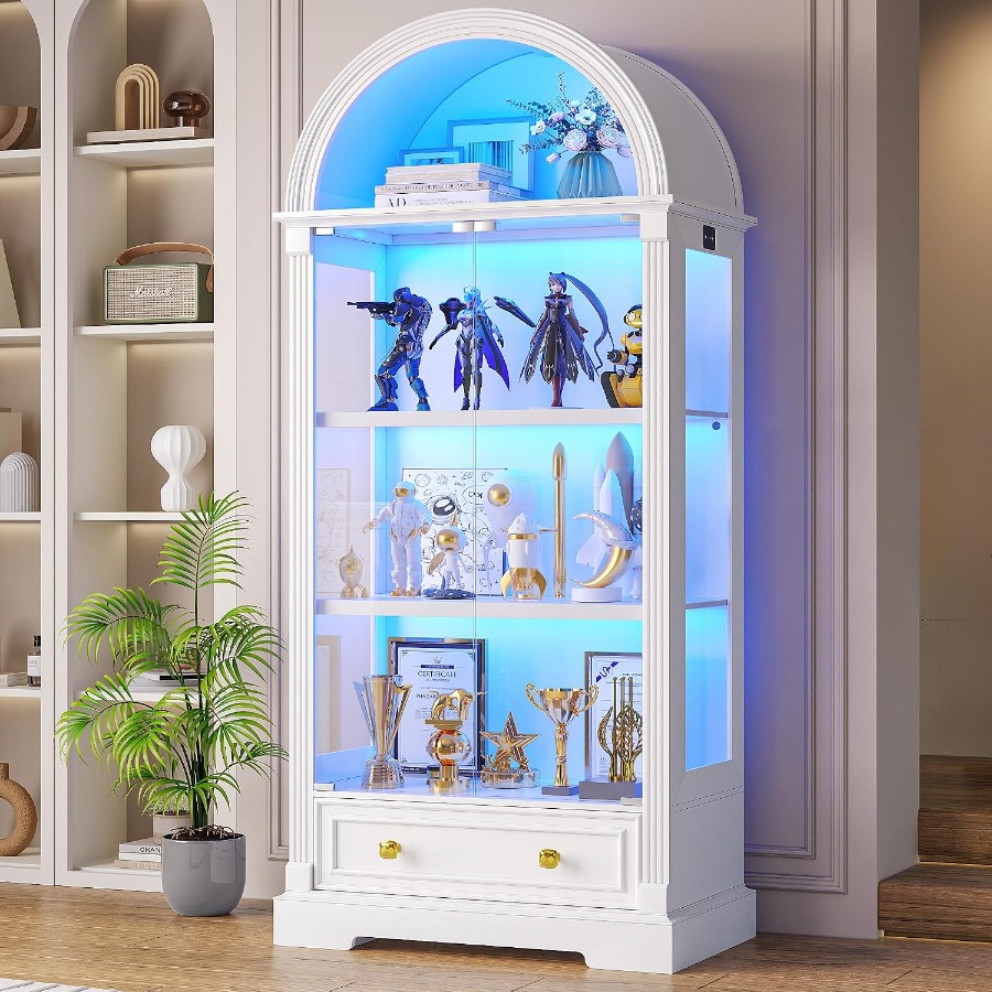 Lighting - Vormgegeven vitrinekast met glazen deuren, 183